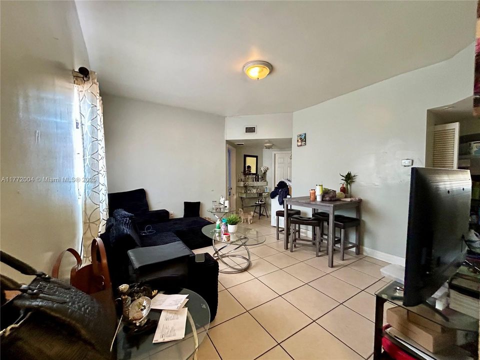 Recently Sold: $850,000 (0 beds, 0 baths, 3920 Square Feet)