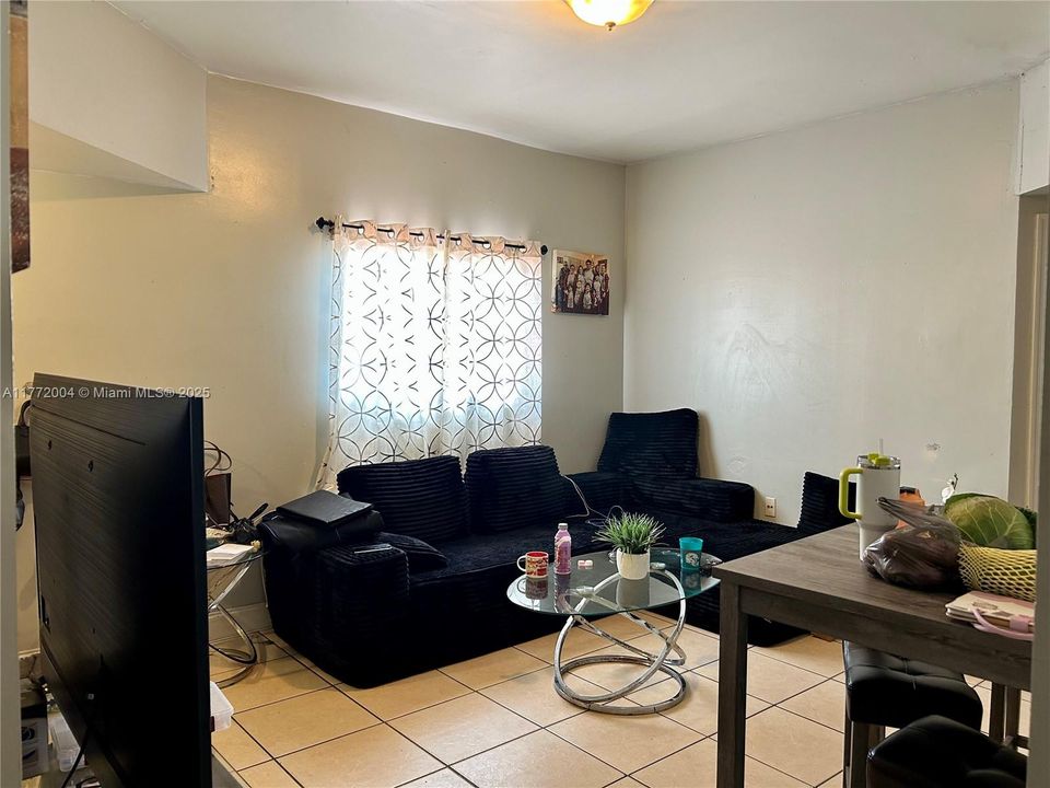 Recently Sold: $850,000 (0 beds, 0 baths, 3920 Square Feet)