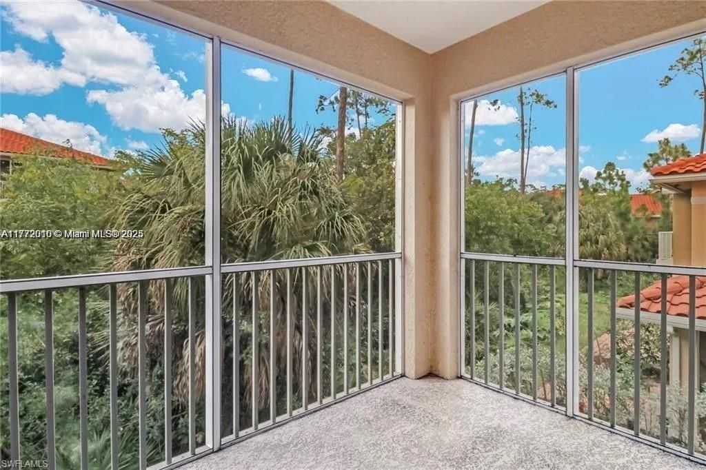 Недавно арендовано: $1,500 (2 спален, 2 ванн, 1047 Квадратных фут)