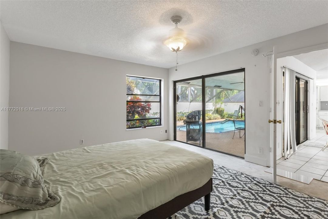 Vendido Recientemente: $639,900 (3 camas, 2 baños, 1976 Pies cuadrados)