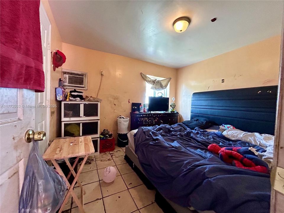 For Sale: $800,000 (0 beds, 0 baths, 2815 Square Feet)