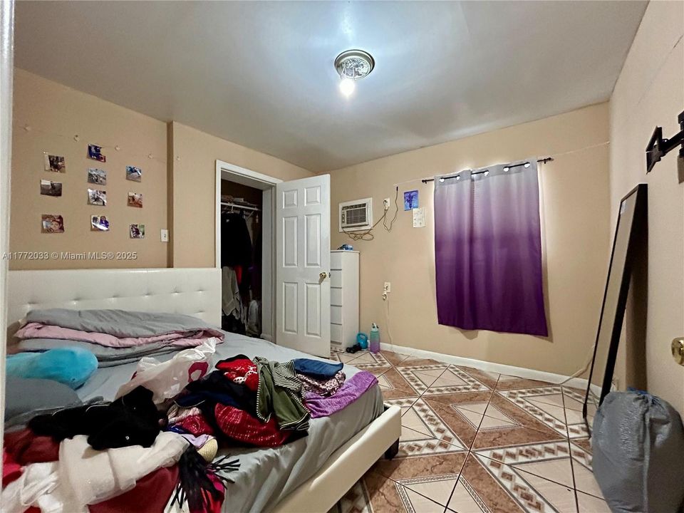 For Sale: $800,000 (0 beds, 0 baths, 2815 Square Feet)