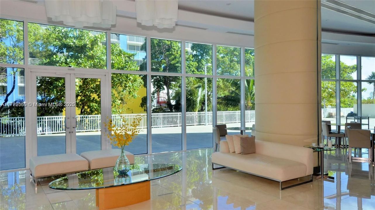 Recently Sold: $489,000 (1 beds, 1 baths, 791 Square Feet)