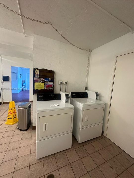 Recientemente alquilado: $2,000 (2 camas, 2 baños, 884 Pies cuadrados)