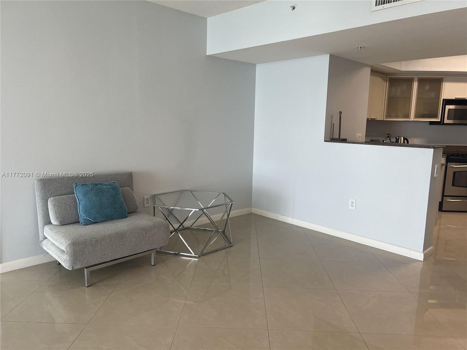 For Sale: $1,360,000 (2 beds, 2 baths, 1602 Square Feet)