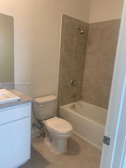 Recently Rented: $2,300 (2 beds, 2 baths, 1208 Square Feet)