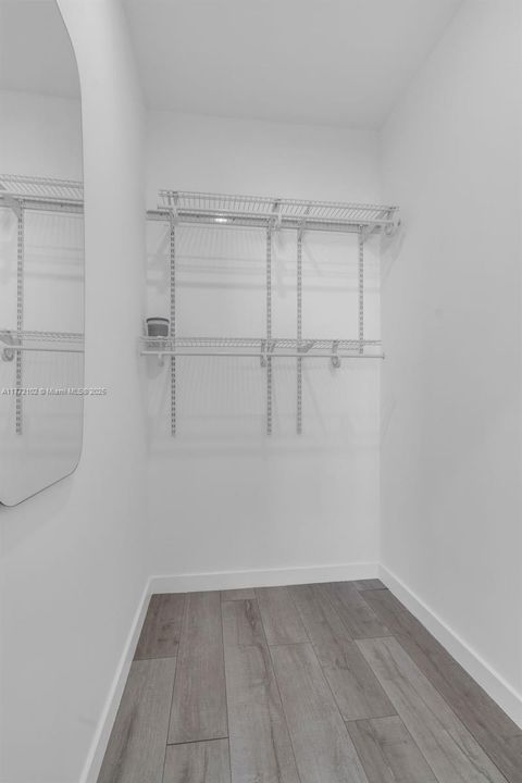 Recently Sold: $349,000 (1 beds, 1 baths, 511 Square Feet)