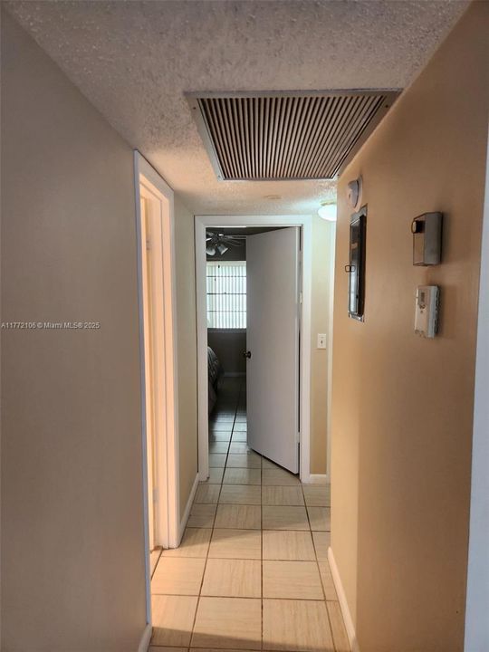 最近租的: $1,900 (2 贝兹, 1 浴室, 820 平方英尺)