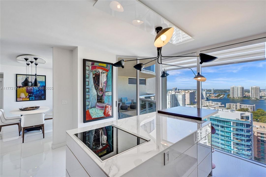 Recently Sold: $2,200,000 (3 beds, 3 baths, 1840 Square Feet)