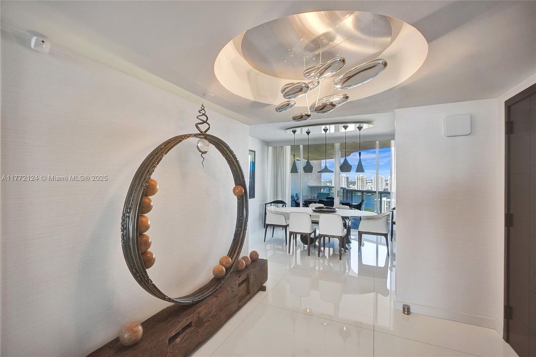 Recently Sold: $2,200,000 (3 beds, 3 baths, 1840 Square Feet)