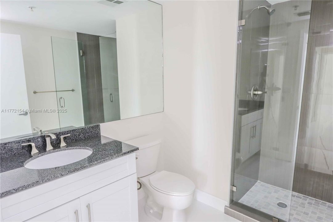 Recently Rented: $3,800 (2 beds, 2 baths, 1169 Square Feet)