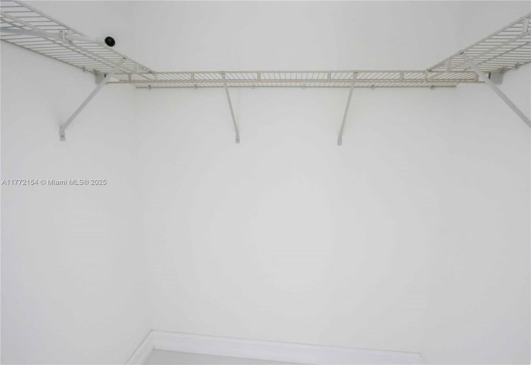 Recently Rented: $3,800 (2 beds, 2 baths, 1169 Square Feet)