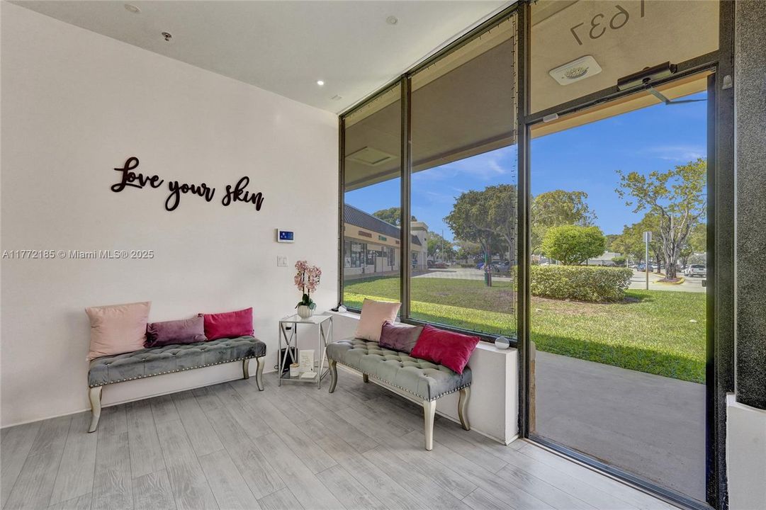 На продажу: $140,000 (0 спален, 0 ванн, 0 Квадратных фут)