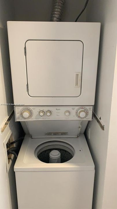 Recientemente alquilado: $2,300 (3 camas, 2 baños, 1125 Pies cuadrados)