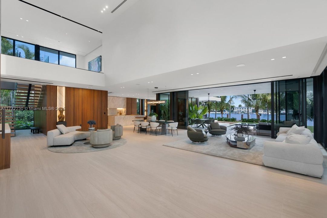 For Sale: $25,900,000 (7 beds, 7 baths, 6997 Square Feet)