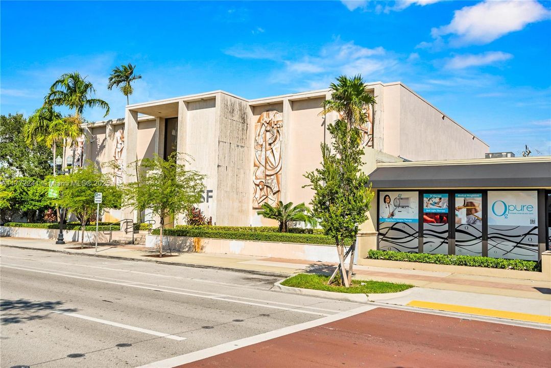 Active With Contract: $3,790,000 (0 beds, 0 baths, 0 Square Feet)