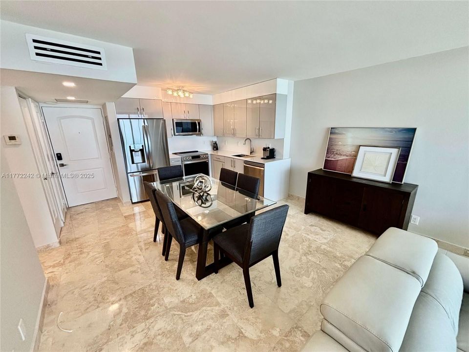 Vendido Recientemente: $455,000 (1 camas, 1 baños, 991 Pies cuadrados)