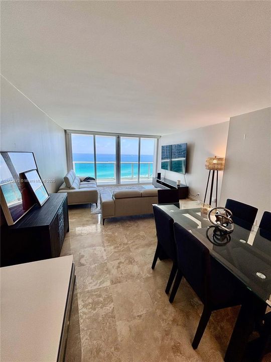 Vendido Recientemente: $455,000 (1 camas, 1 baños, 991 Pies cuadrados)