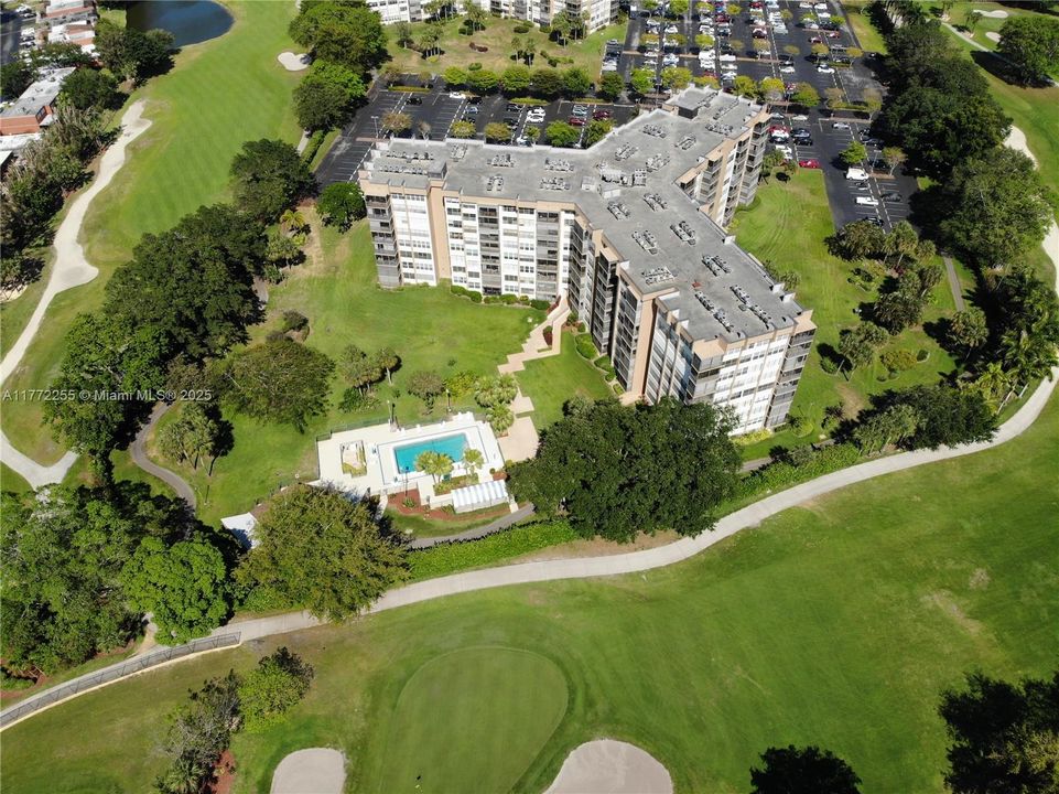 Vendido Recientemente: $125,000 (2 camas, 2 baños, 1100 Pies cuadrados)