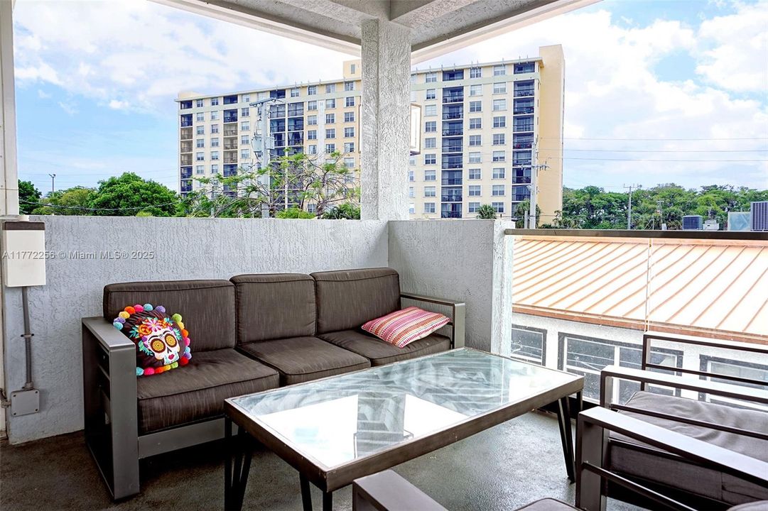 Active With Contract: $2,500,000 (0 beds, 0 baths, 0 Square Feet)