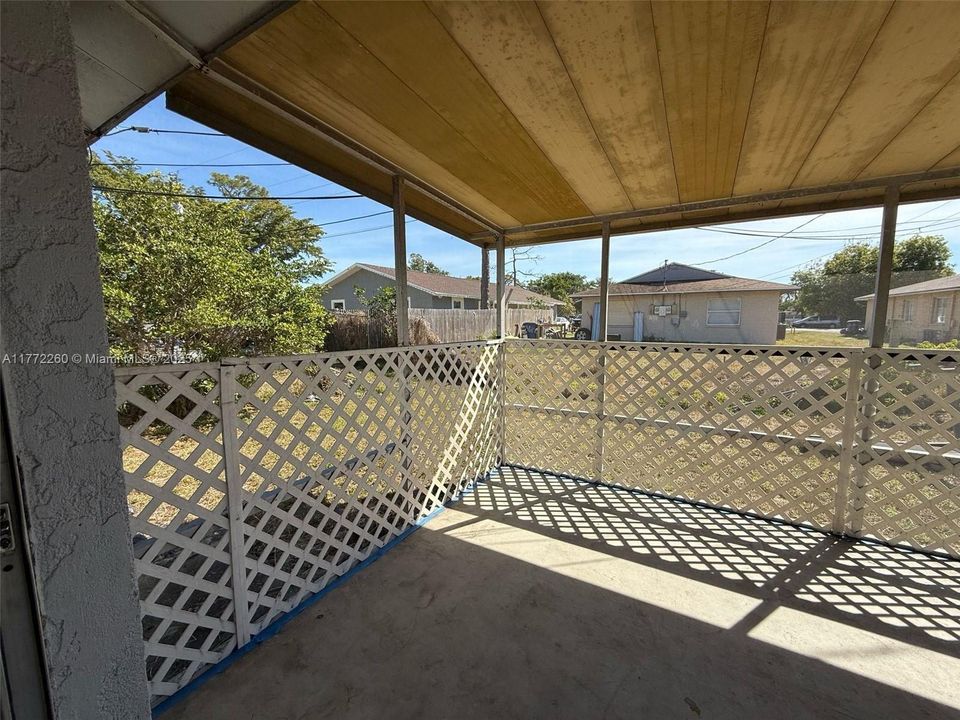 Recientemente alquilado: $1,350 (2 camas, 1 baños, 808 Pies cuadrados)