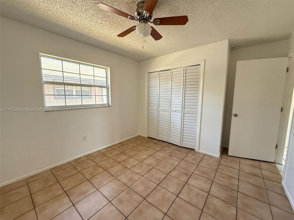 Recientemente alquilado: $1,350 (2 camas, 1 baños, 808 Pies cuadrados)