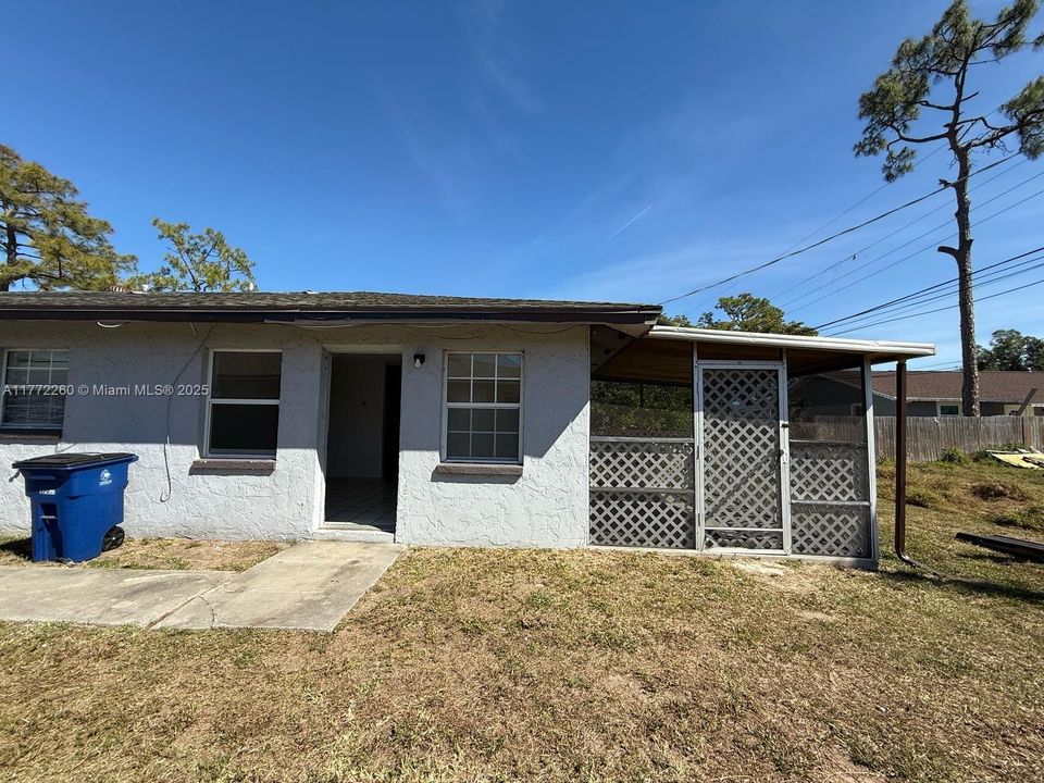 Recientemente alquilado: $1,350 (2 camas, 1 baños, 808 Pies cuadrados)