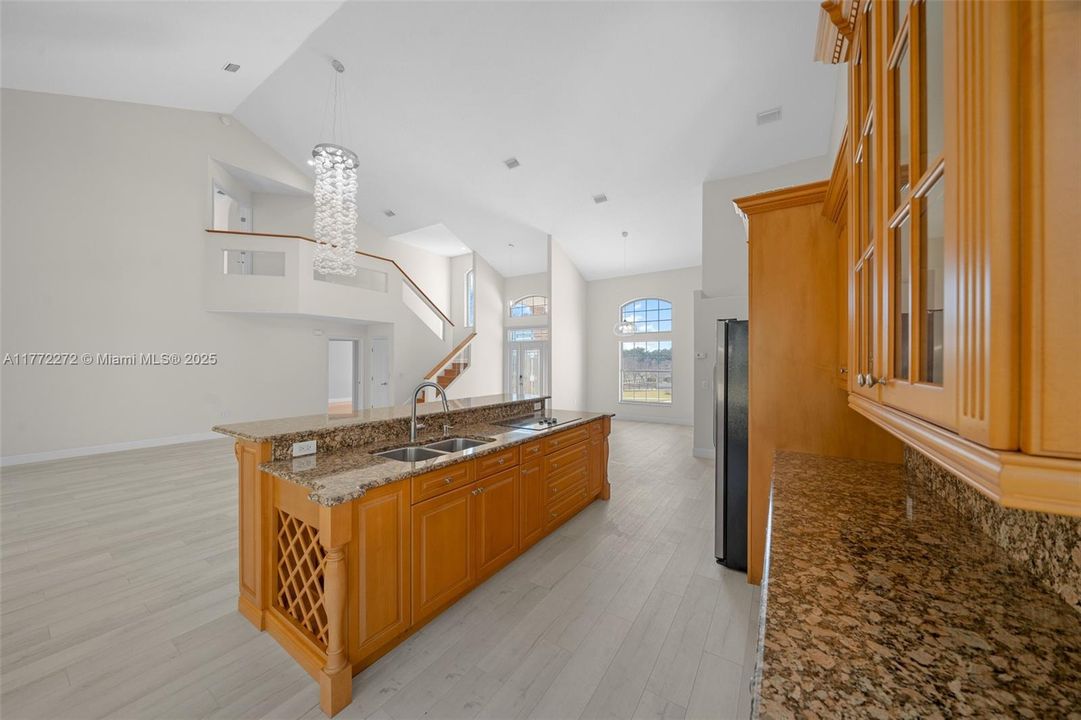 На продажу: $2,600,000 (3 спален, 2 ванн, 0 Квадратных фут)