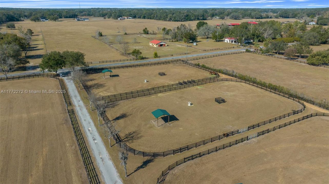 На продажу: $2,600,000 (3 спален, 2 ванн, 0 Квадратных фут)