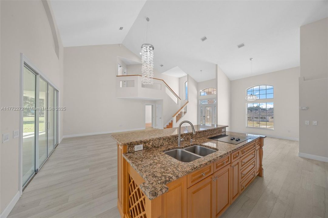 На продажу: $2,600,000 (3 спален, 2 ванн, 0 Квадратных фут)