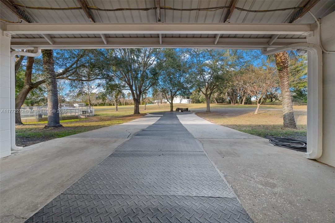 На продажу: $2,600,000 (3 спален, 2 ванн, 0 Квадратных фут)