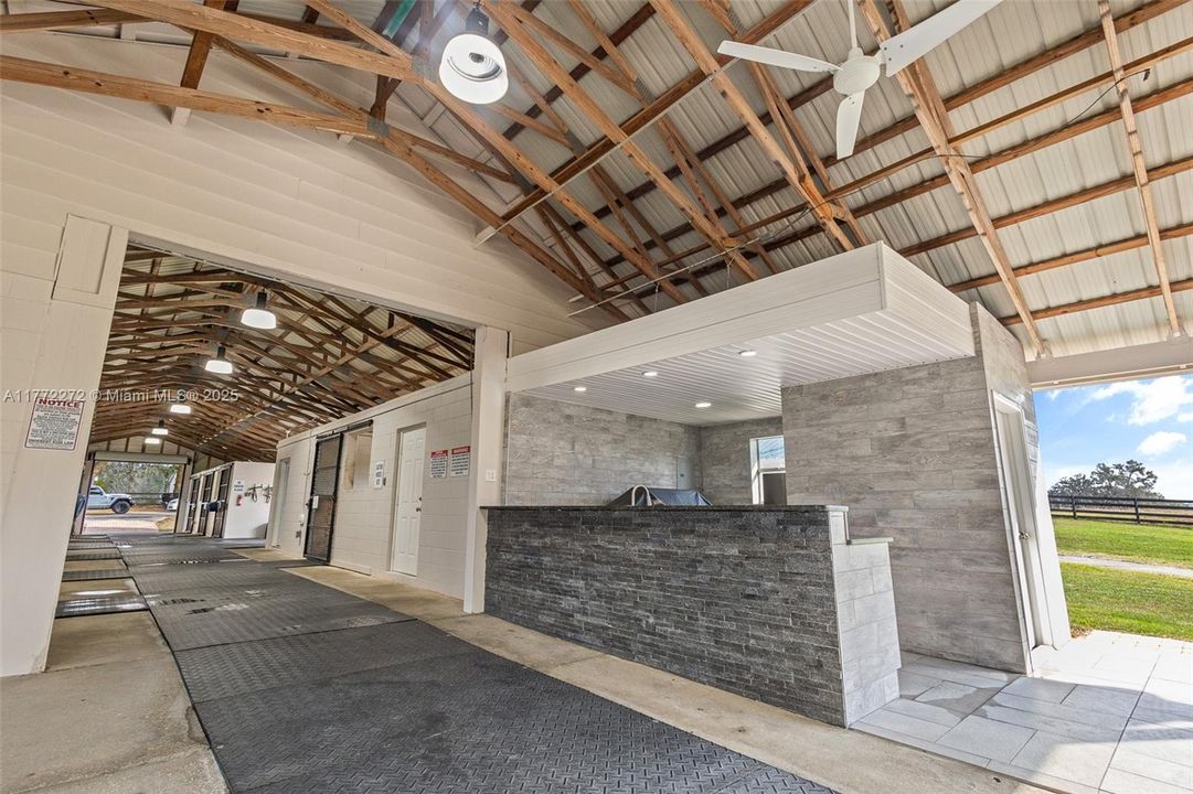 На продажу: $2,600,000 (3 спален, 2 ванн, 0 Квадратных фут)