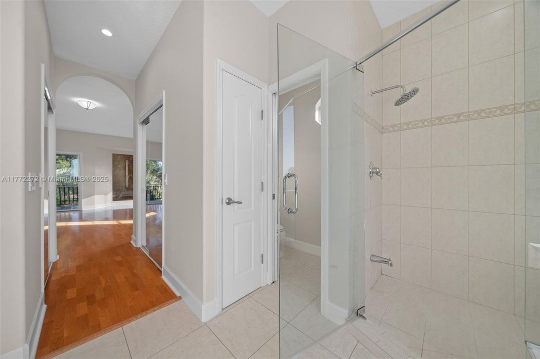 На продажу: $2,600,000 (3 спален, 2 ванн, 0 Квадратных фут)