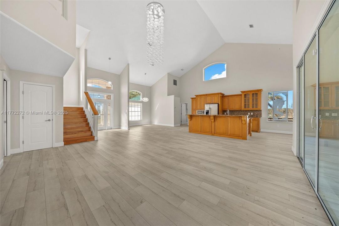 На продажу: $2,600,000 (3 спален, 2 ванн, 0 Квадратных фут)