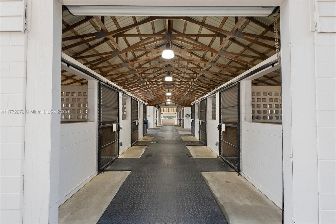 На продажу: $2,600,000 (3 спален, 2 ванн, 0 Квадратных фут)