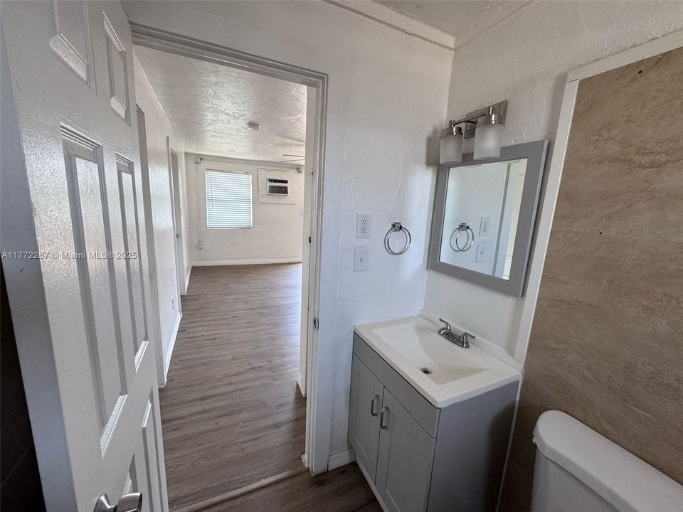 Recientemente alquilado: $1,250 (2 camas, 1 baños, 650 Pies cuadrados)