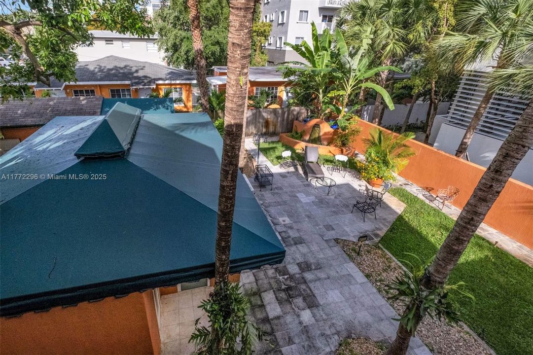 Vendido Recientemente: $1,150,000 (0 camas, 0 baños, 2952 Pies cuadrados)