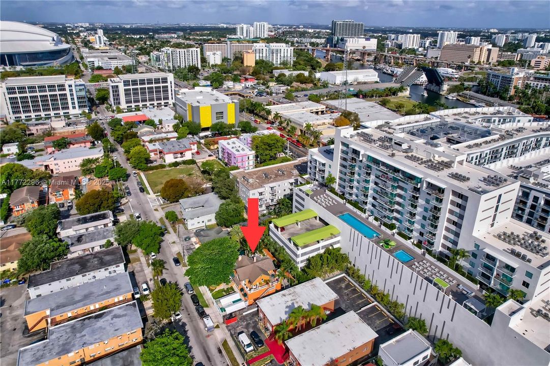 Vendido Recientemente: $1,150,000 (0 camas, 0 baños, 2952 Pies cuadrados)