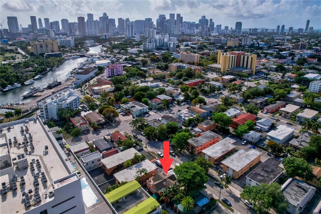 Vendido Recientemente: $1,150,000 (0 camas, 0 baños, 2952 Pies cuadrados)