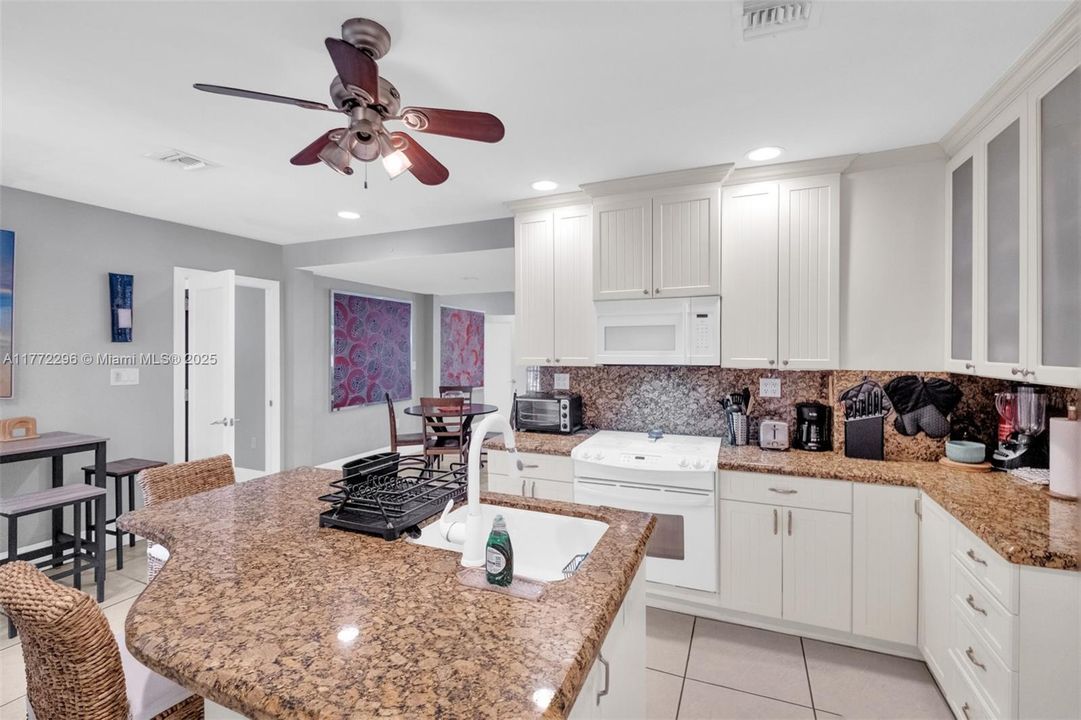 Vendido Recientemente: $1,150,000 (0 camas, 0 baños, 2952 Pies cuadrados)