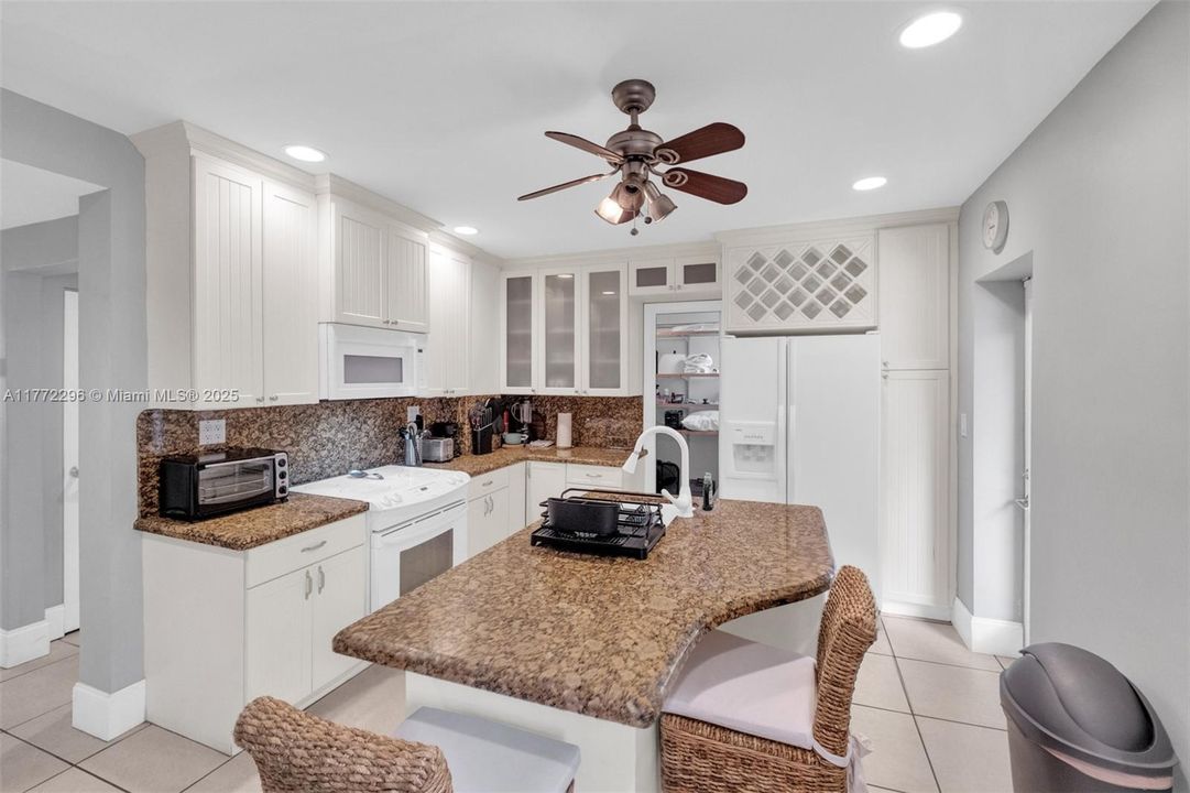 Vendido Recientemente: $1,150,000 (0 camas, 0 baños, 2952 Pies cuadrados)