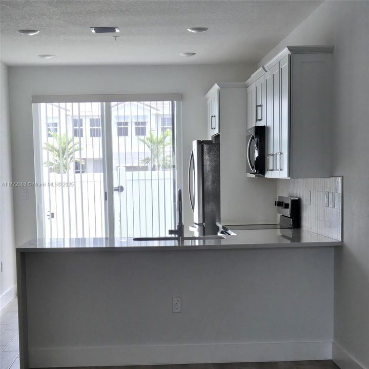 Recientemente alquilado: $4,000 (4 camas, 3 baños, 0 Pies cuadrados)