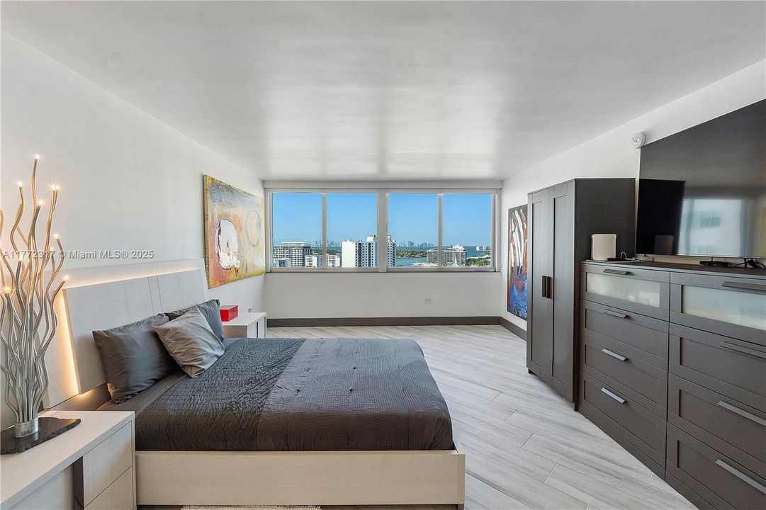 Activo con contrato: $719,000 (2 camas, 2 baños, 1455 Pies cuadrados)