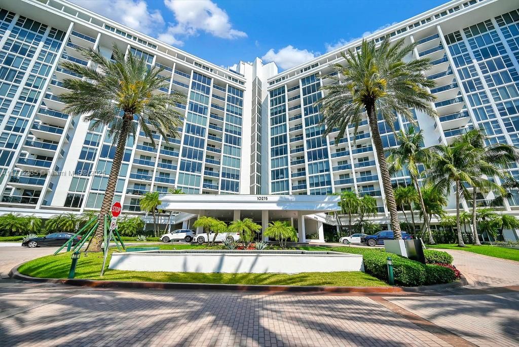 En Venta: $750,000 (1 camas, 1 baños, 896 Pies cuadrados)