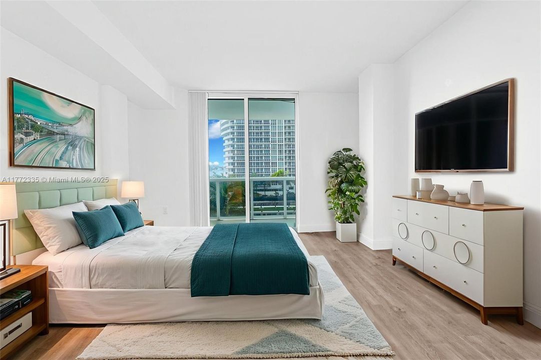 En Venta: $750,000 (1 camas, 1 baños, 896 Pies cuadrados)