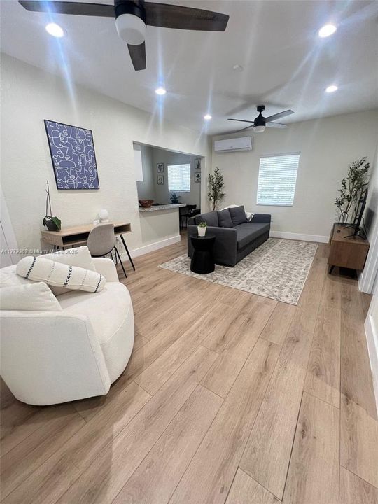 Recently Rented: $2,000 (1 beds, 1 baths, 0 Square Feet)