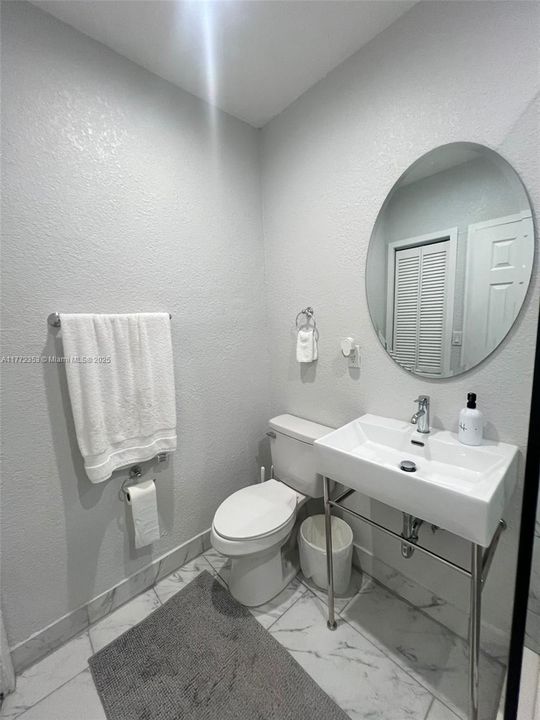 Recently Rented: $2,000 (1 beds, 1 baths, 0 Square Feet)