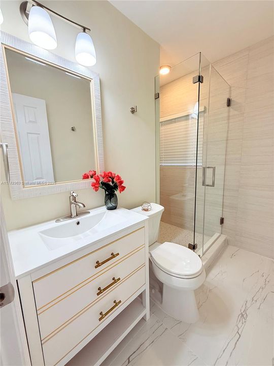 Недавно продано: $595,000 (4 спален, 2 ванн, 1829 Квадратных фут)