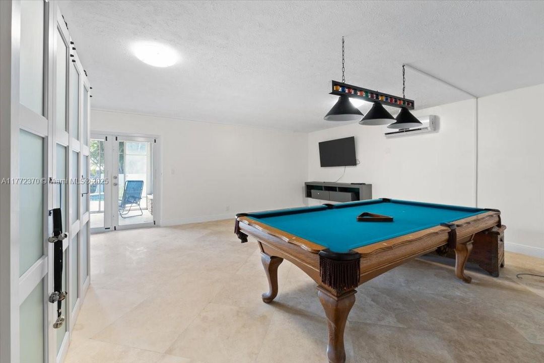 Recently Sold: $2,010,000 (5 beds, 4 baths, 0 Square Feet)