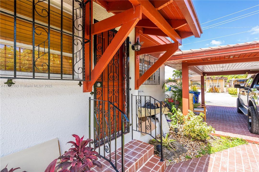 最近租的: $2,500 (2 贝兹, 1 浴室, 800 平方英尺)